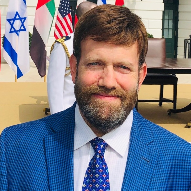 Dr. Frank Luntz